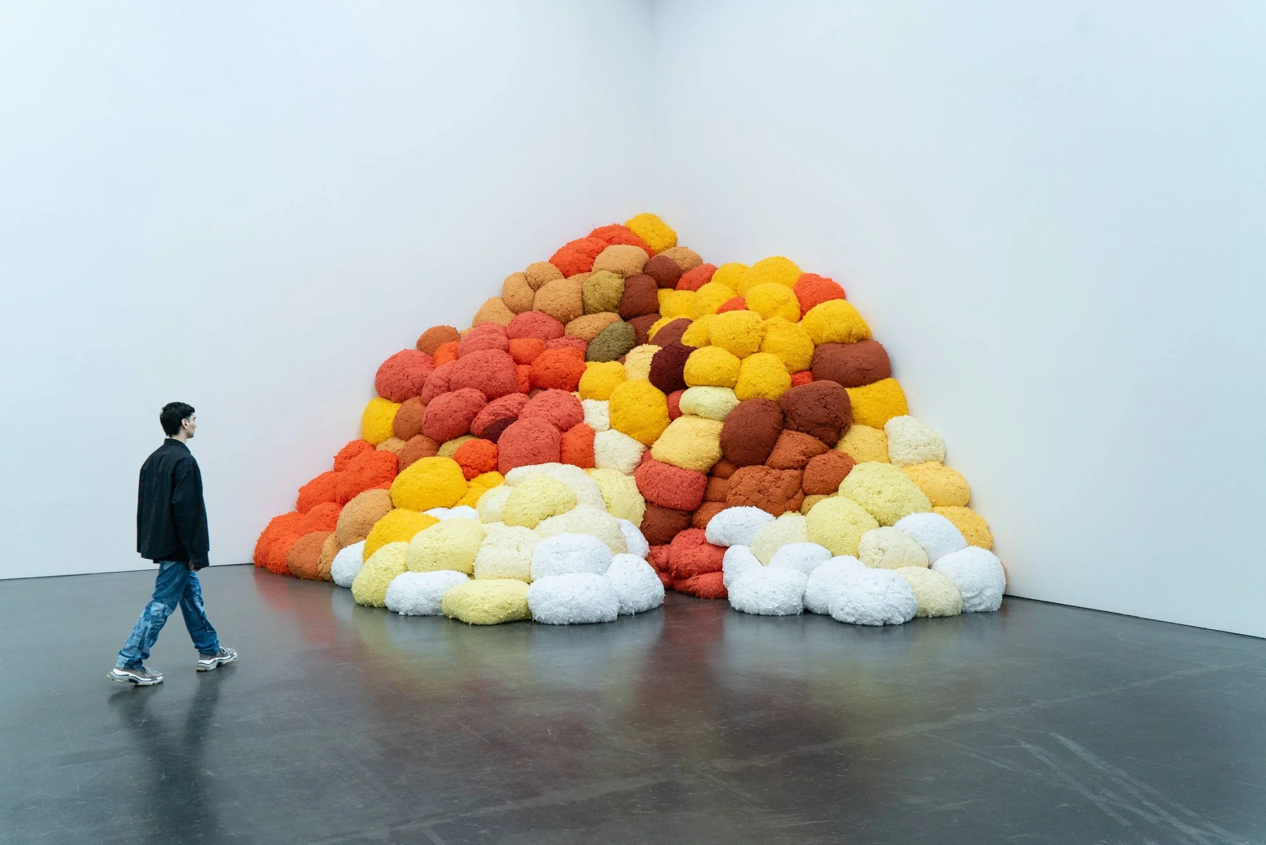 Sheila Hicks at Kunsthalle Dusseldorf and Josef Albers Museum